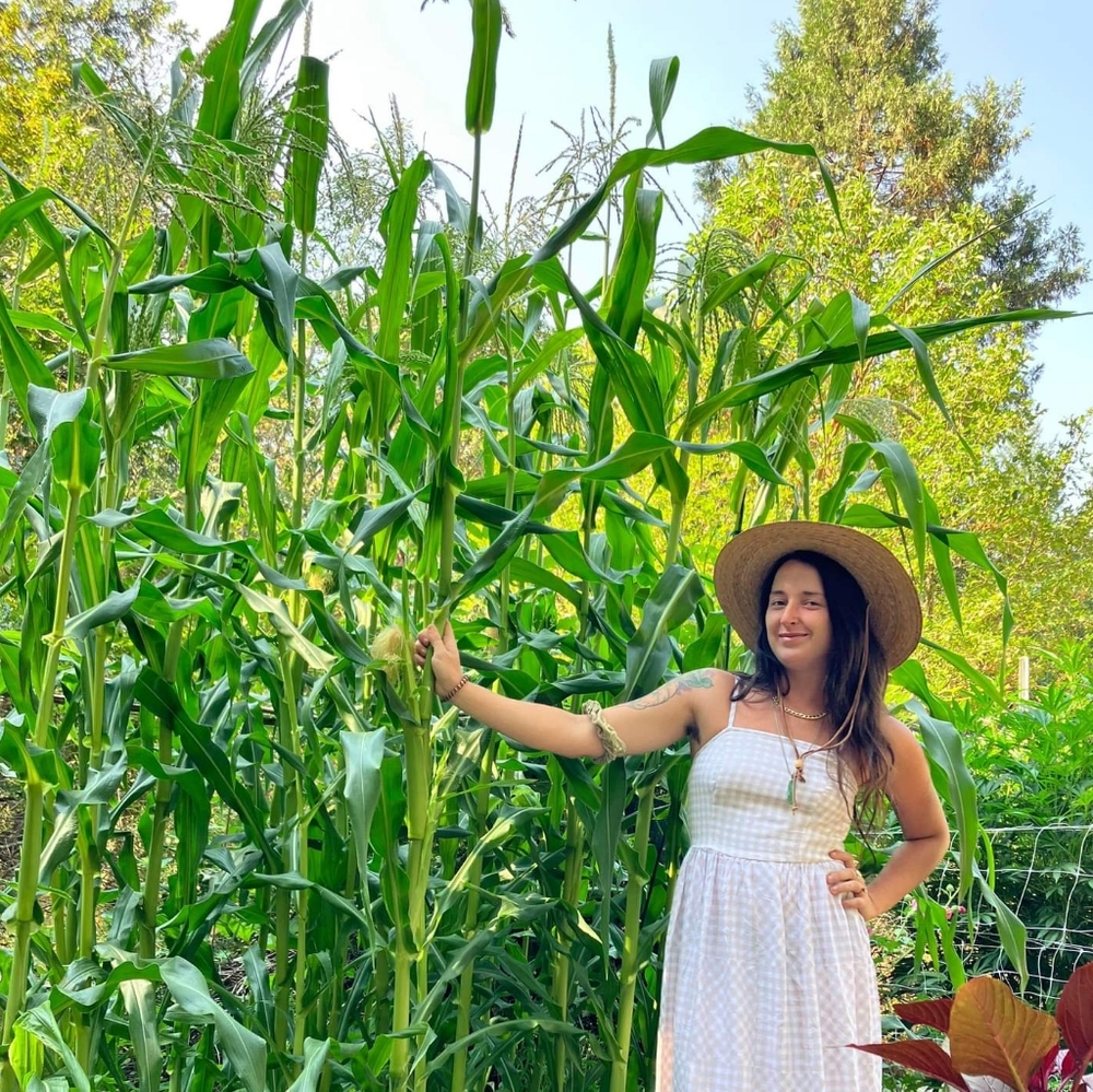 Meet your Posher, Camille